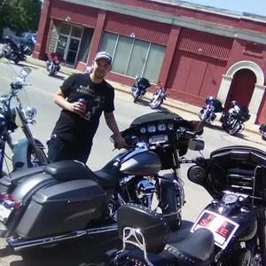 Meet your Posher, Brandon